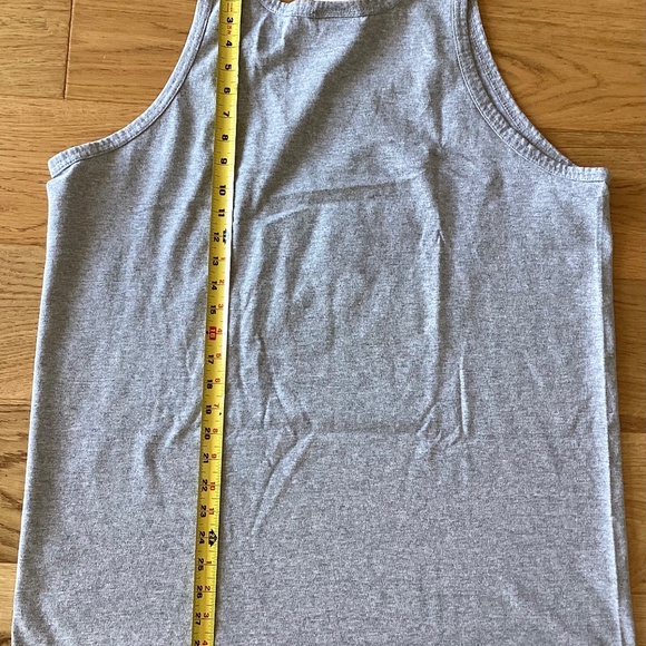 Disney Cruise Lines Circa 2003 Muscle Shirt, Sleeveless Embroidered Logo. Mickey - Picture 7 of 7